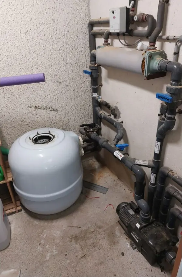 Local technique avant intervention dans l'Hérault